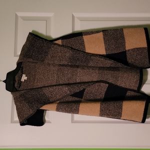 Small sweater material vest